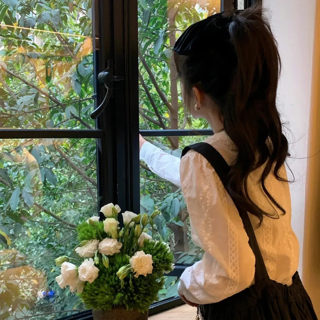乌龙小姐